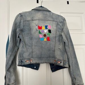 Women cropped denim jacket